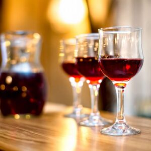 Warm ambiance with red wine glasses